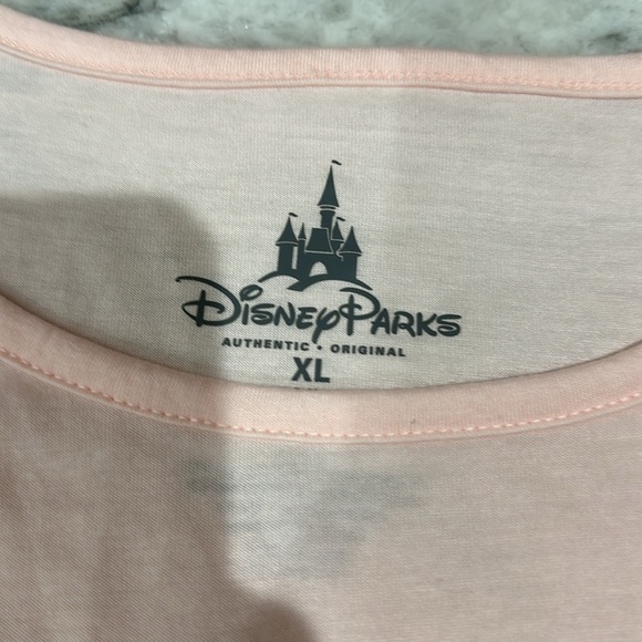 Disney Women’s Pink tank top/Snow White/Rhinestones Water Color Size XL NWT - Picture 2 of 7